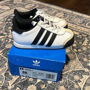 Adidas Samoa sneakers size 8